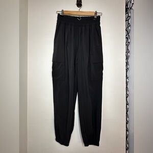 Vuori Dark Cargo Joggers